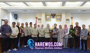 Anggota DPR RI fraksi Partai Gerindra Himmatul Aliyah Puji Program Sekolah Gratis di Lampung