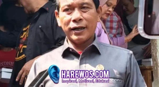 Anggota Komisi III DPRD Kabupaten Sukabumi, Junajah Jajah Waspada Jeratan Bank Emok
