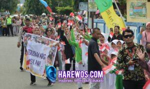 Kala Prabowo Pidato di Hadapan Petani-Nelayan Gorontalo, Spanduk Dukung MBG Membentang
