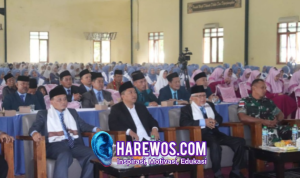 Wabup Andreas Wisuda Bukan Akhir, Tapi Awal Pengabdian